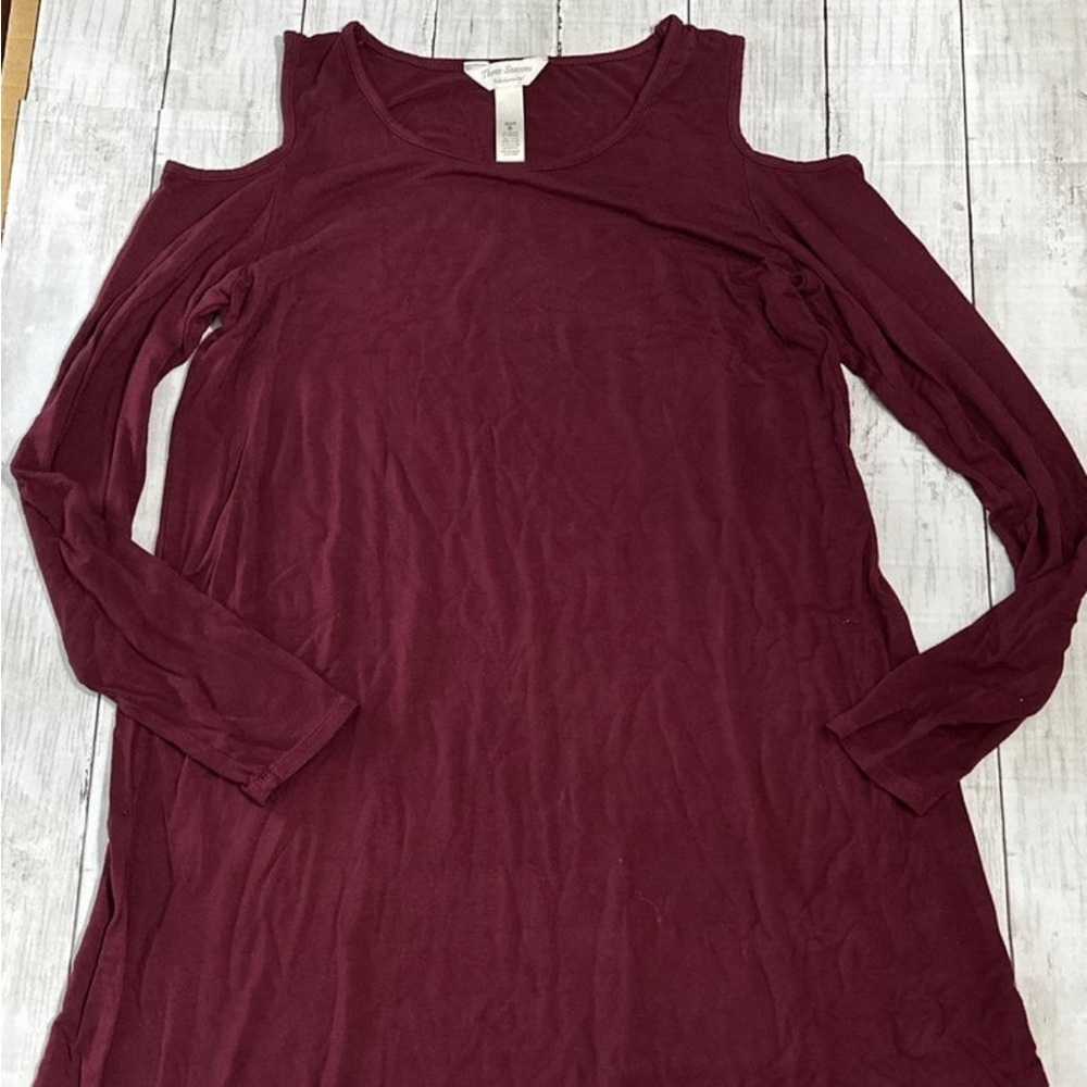 Size small casual cold shoulder maternity dress